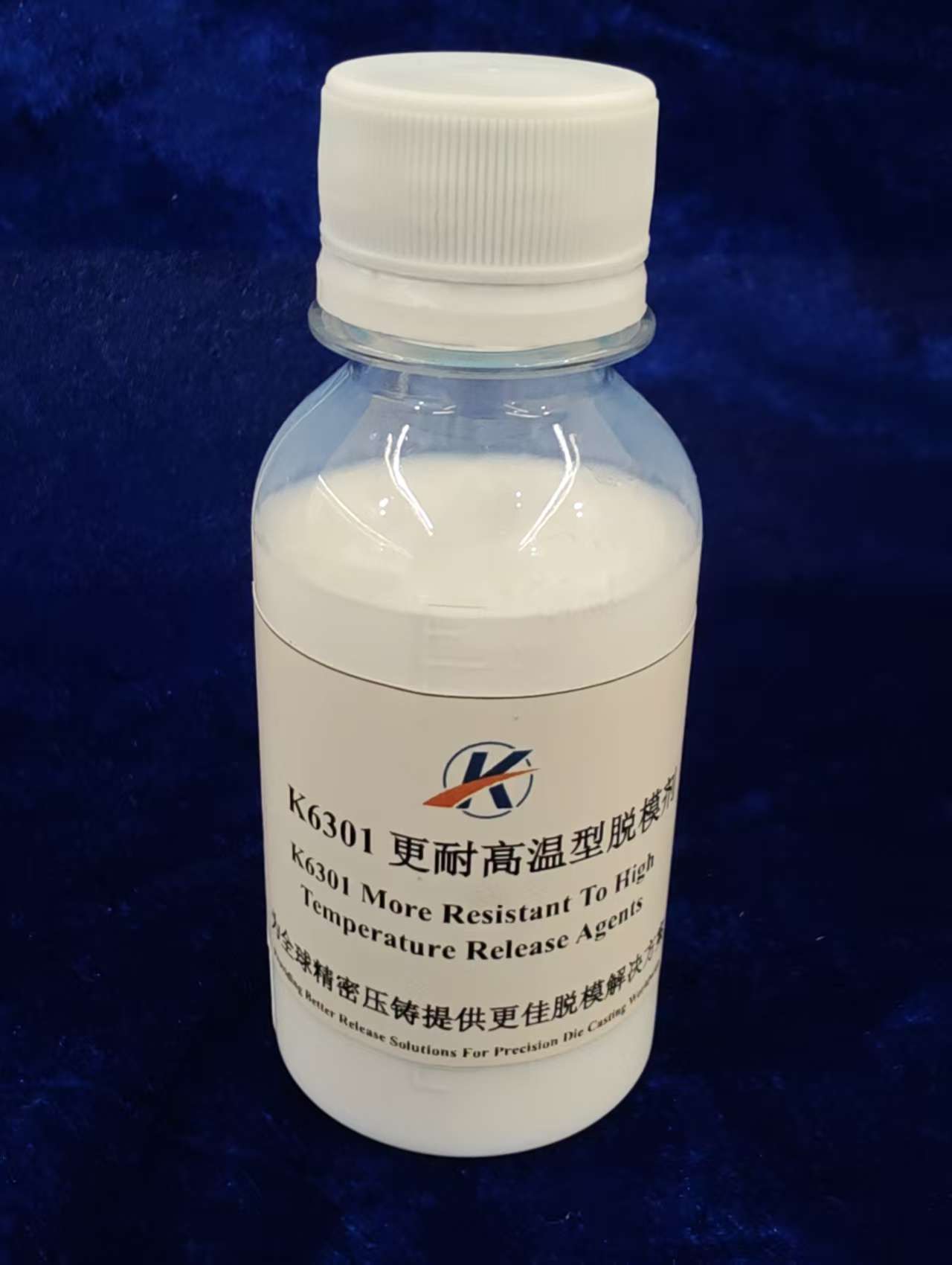 在壓鑄工藝中，脫模劑遠(yuǎn)非簡單的“隔離劑”，它如何像一把雙刃劍，既能預(yù)防也能誘發(fā)“冷隔”與“氣孔”這類核心缺陷？